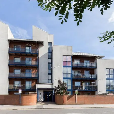 1 Bed Apartment, Sleeps 4, Free Parking, East Croydon, Gr London South Norwood Exterior photo