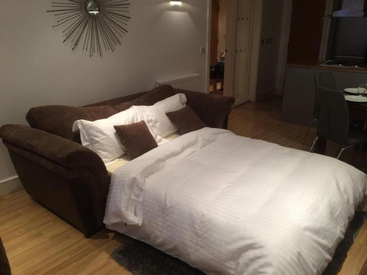 1 Bed Apartment, Sleeps 4, Free Parking, East Croydon, Gr London * South Norwood